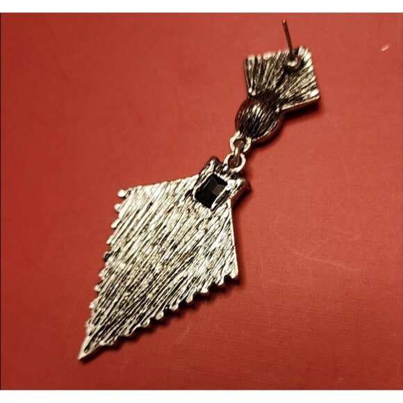 VINTAGE 80s Silver Tone Pierced Drop Earrings Black Glass Art Deco Statement - Picture 5 of 7